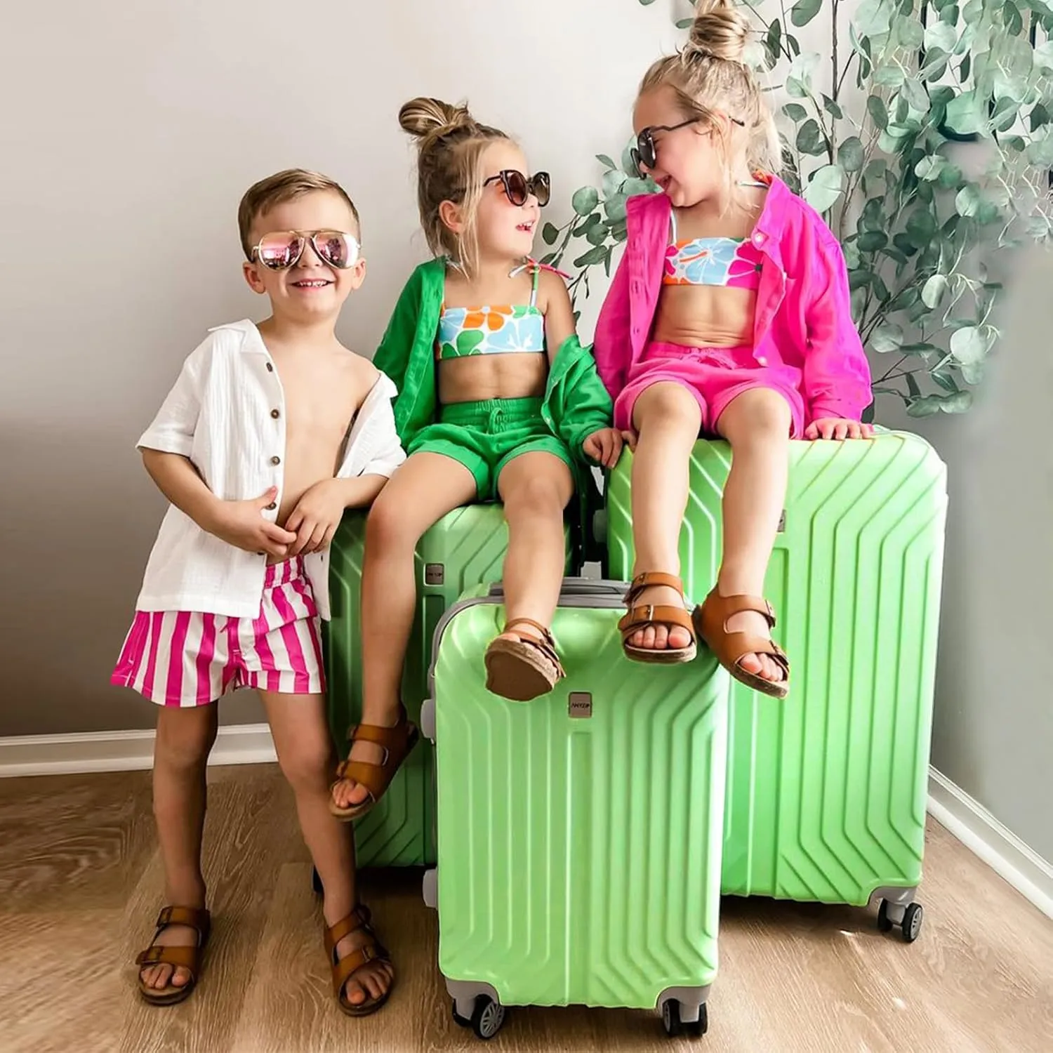 AnyZip Expandable Luggage Sets, 3 Piece Hard Shell Suitcase, Rolling Lightweight Travel Suitcases Sets with Wheels TSA Lock 20 24 28 Inch (LightGreen)