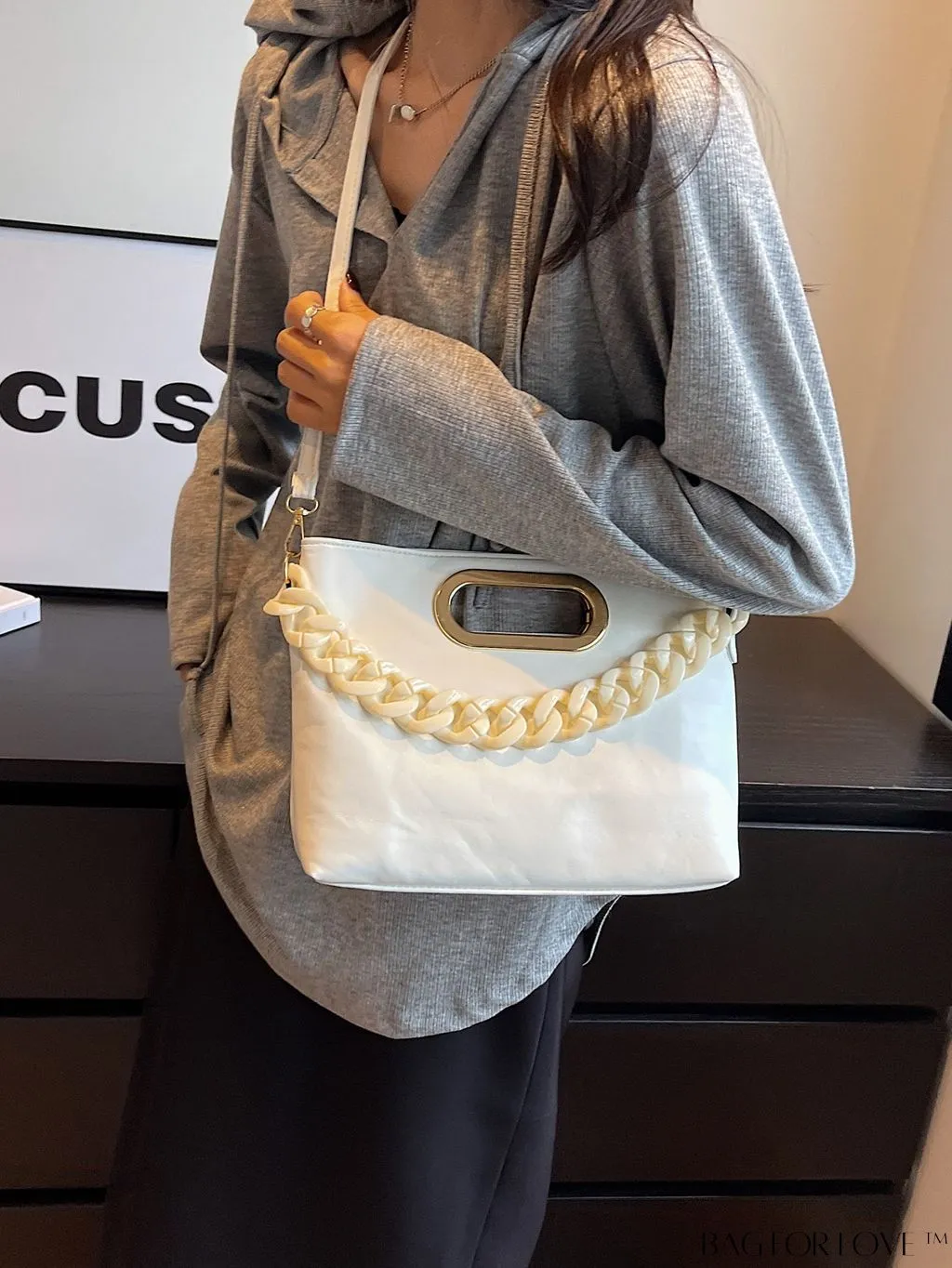 BagForLove - Womens Casual Crossbody Bag: Stylish and Versatile Solid Color Handbag