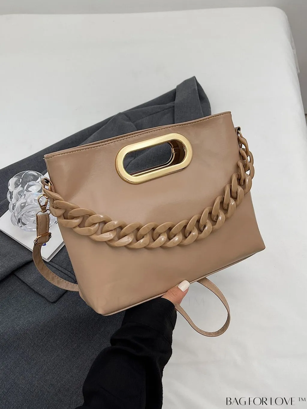 BagForLove - Womens Casual Crossbody Bag: Stylish and Versatile Solid Color Handbag