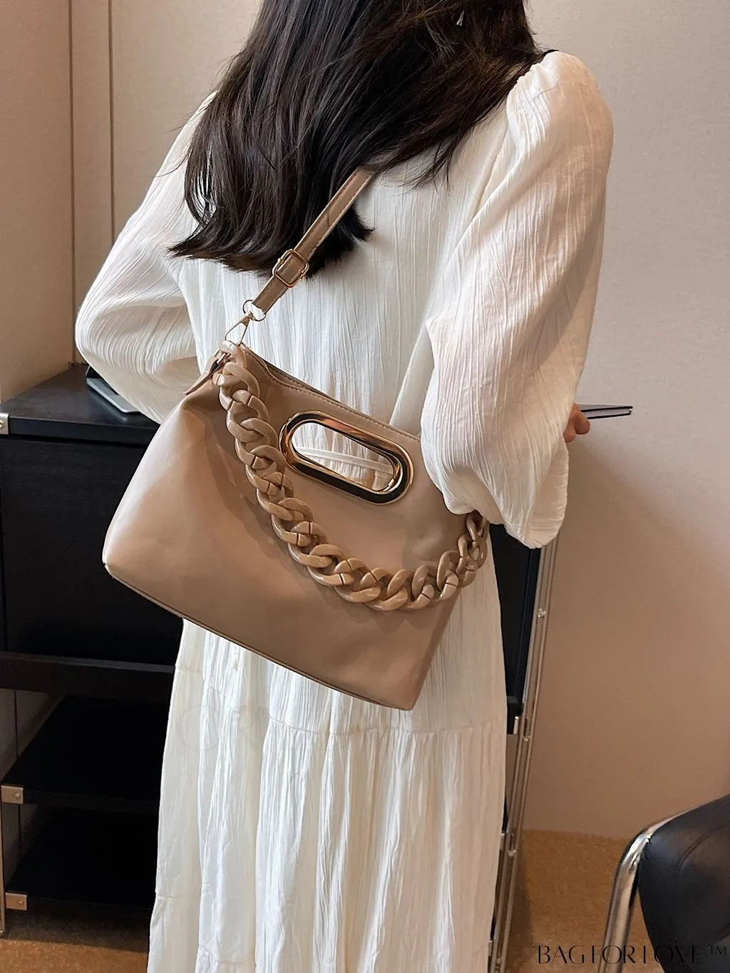 BagForLove - Womens Casual Crossbody Bag: Stylish and Versatile Solid Color Handbag