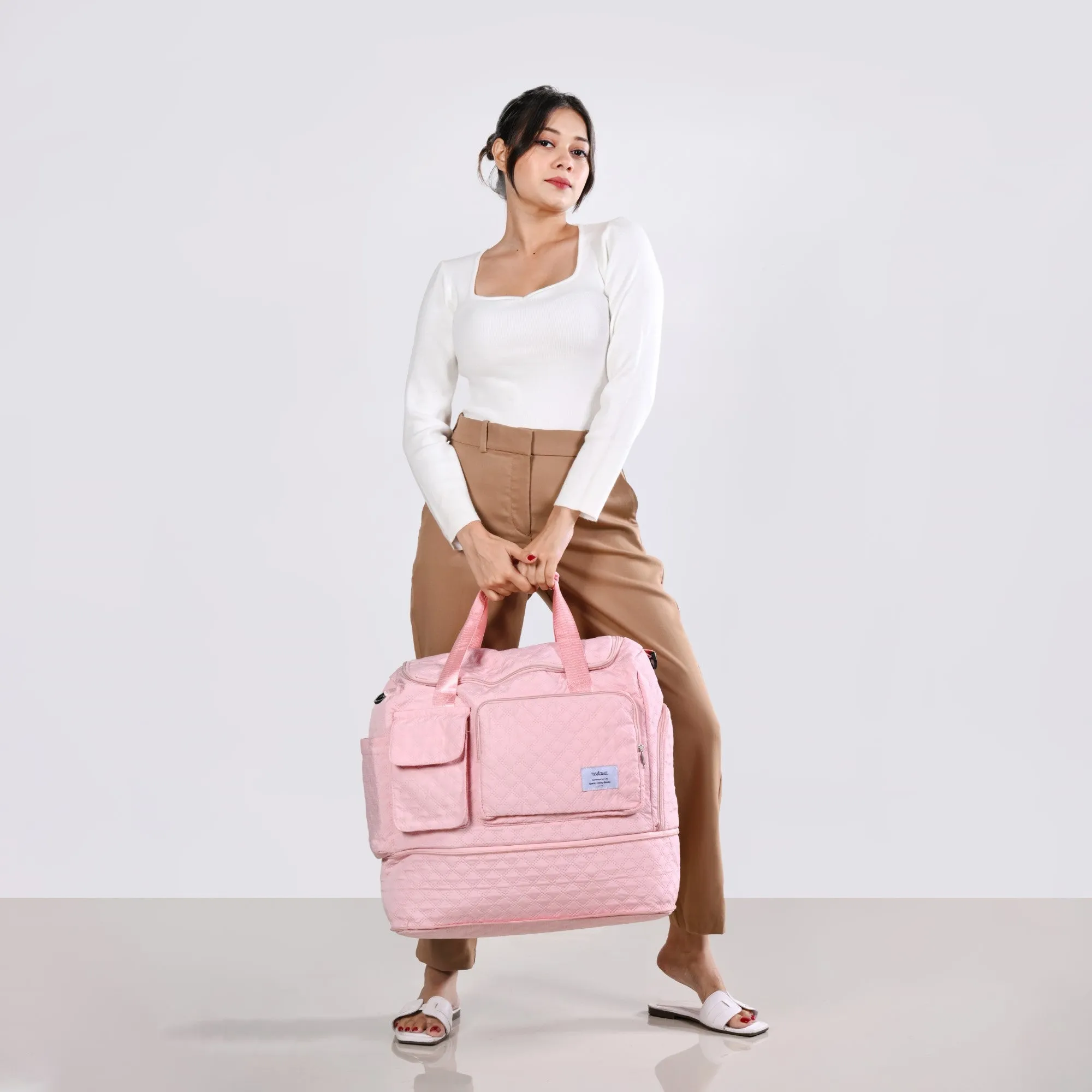 Dova Expandable Weekender Bag