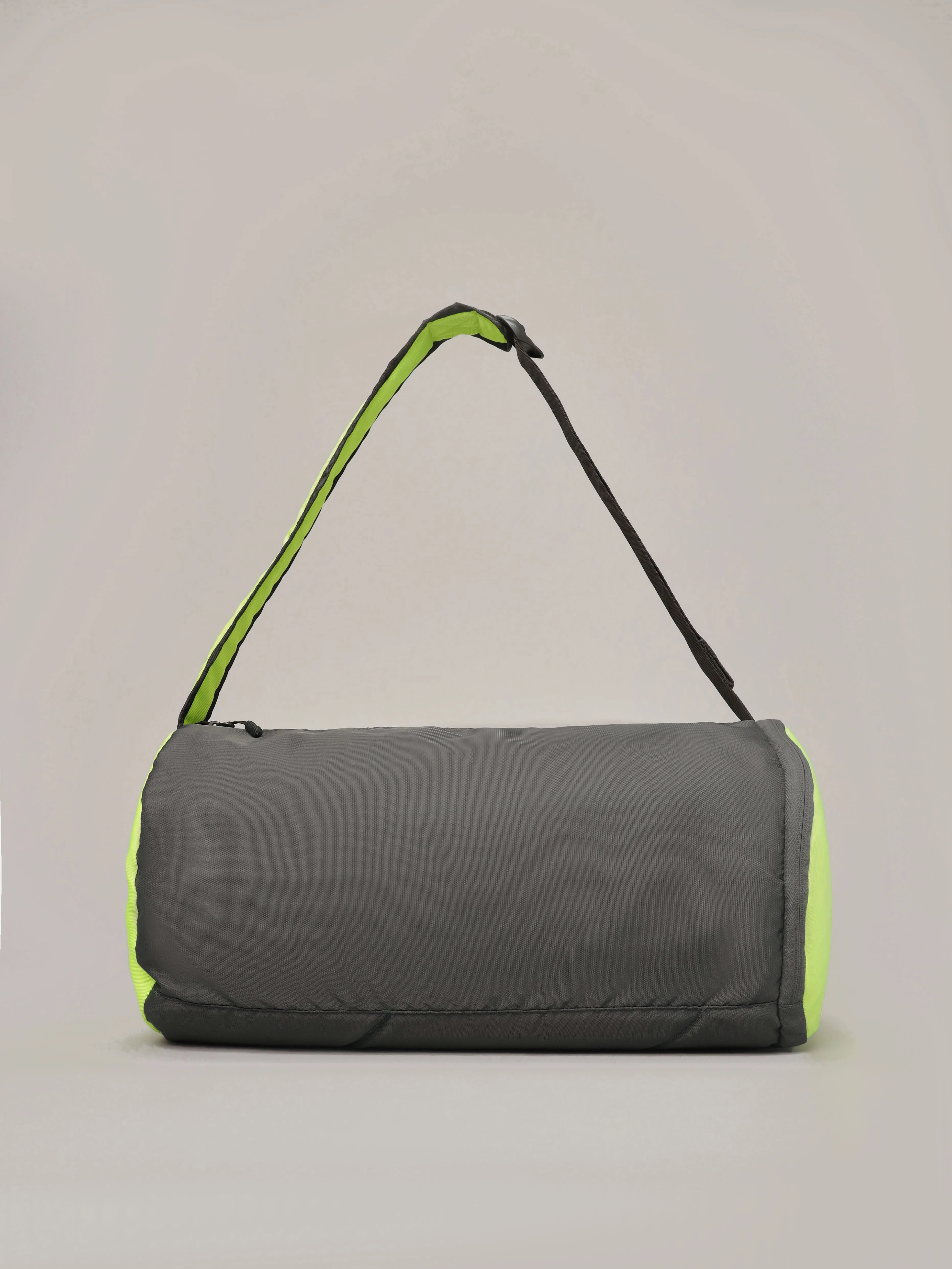 Duffle Bag with Shoe Compartment