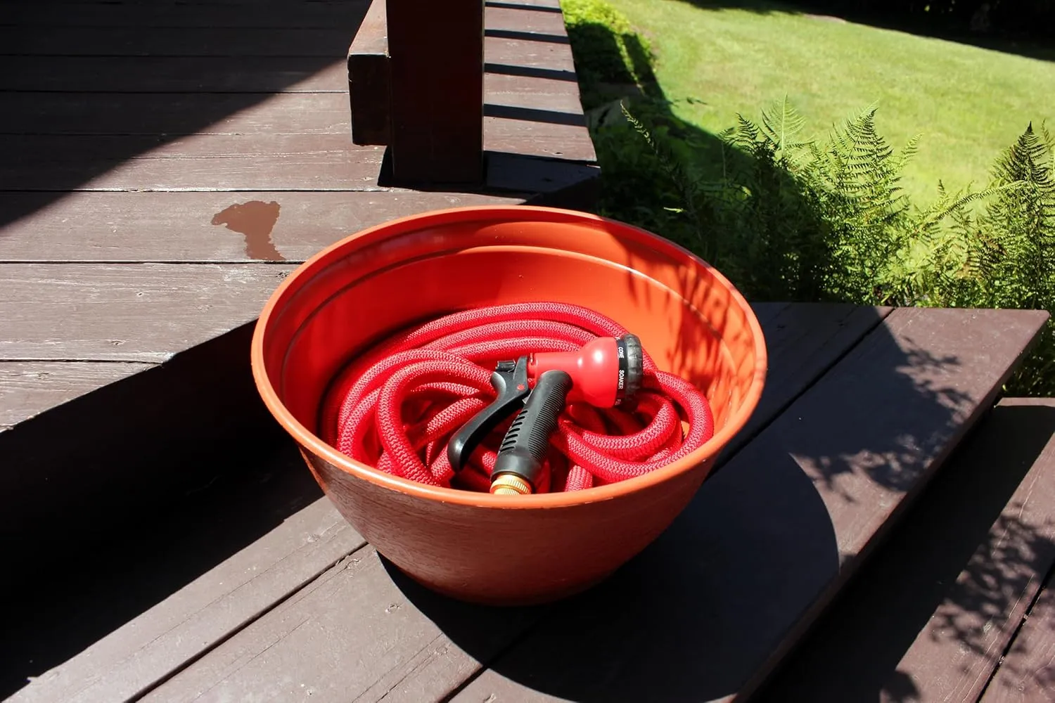 EMSCO Expandable Hose Hider – Expandable Hose Storage Pot – Rustic Terra Cotta