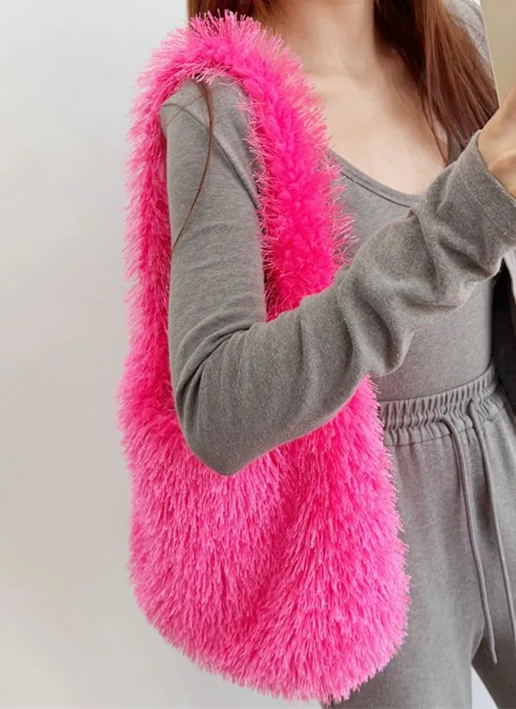 Furry Tote Bag for Women Faux Fur Shoulder Bag Y2k Purse Fluffy Large Fuzzy Handbags Cute Solid Top Handle Satchels