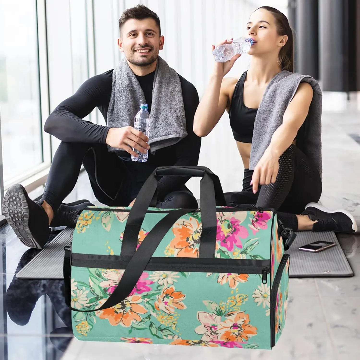 Green Travel Duffle Bag Large Gym Tote Bag for Women, Weekender Bag Carry on Bag for Airplane, Abstract Flower Personal Item Travel Bag