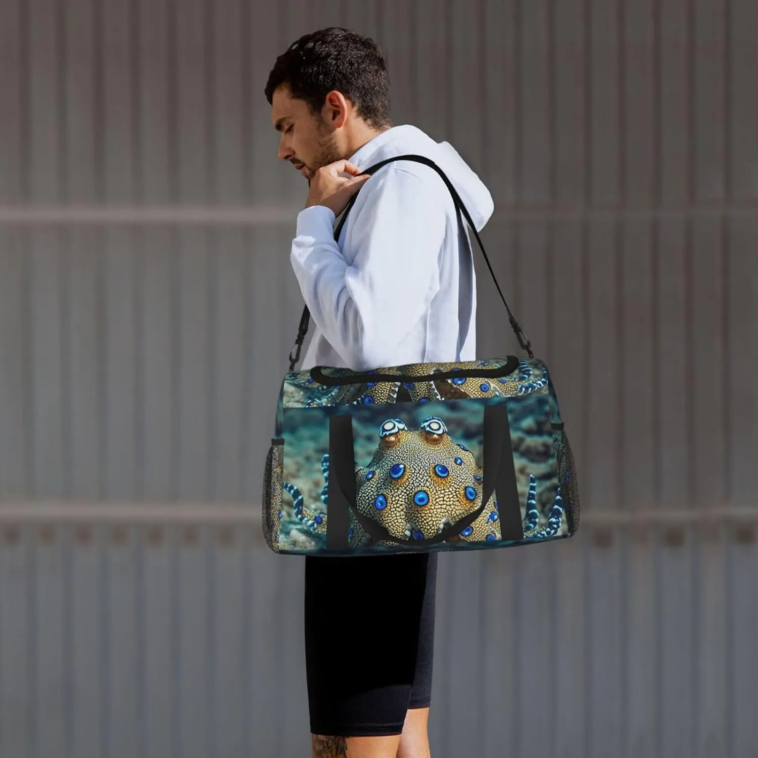 Gym Bag Blue Ringed Octopus5 Duffel Bag for Men Women Travel Overnight Bag with Shoe Compartment Workout Bags