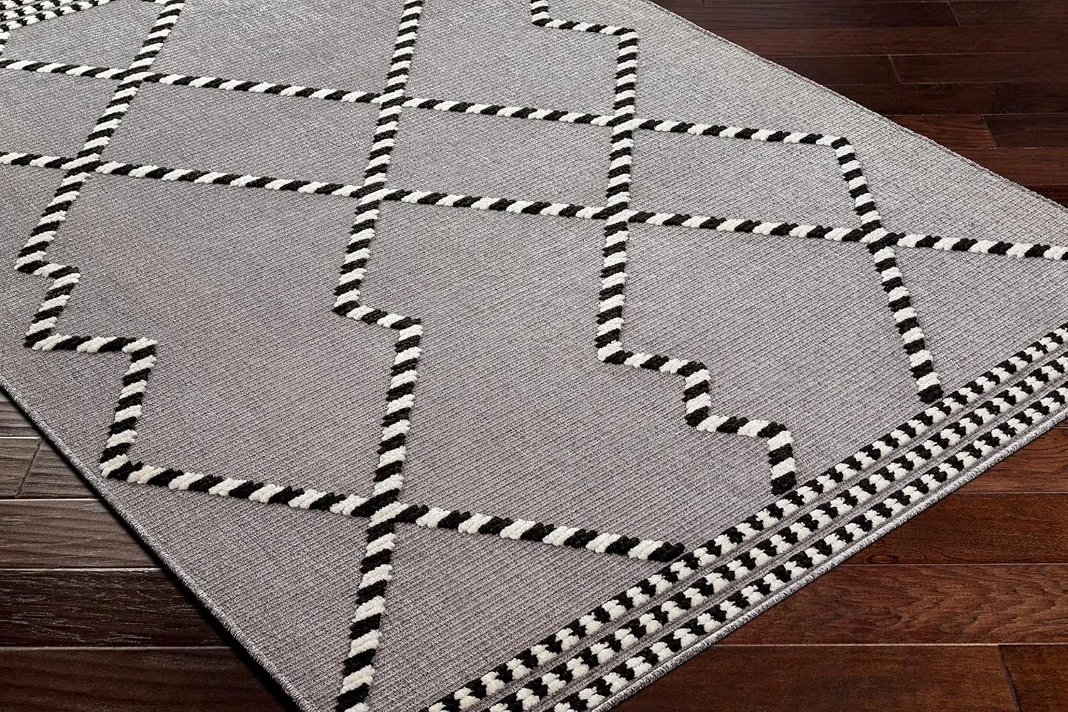 Hauteloom Rolf Living Room, Bedroom Machine Washable Area Rug - Gray, Black, Beige - 3'3" x 5'