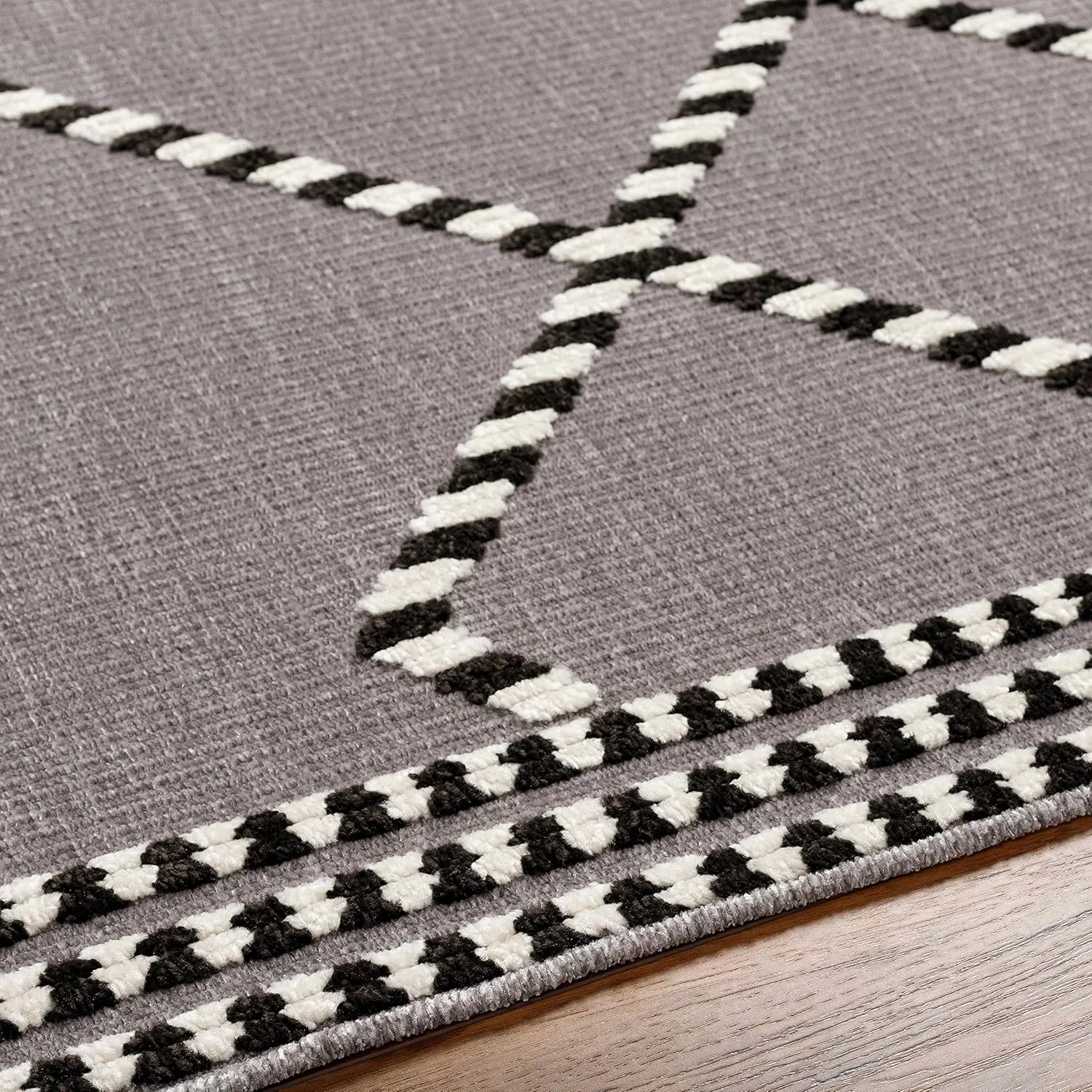 Hauteloom Rolf Living Room, Bedroom Machine Washable Area Rug - Gray, Black, Beige - 3'3" x 5'