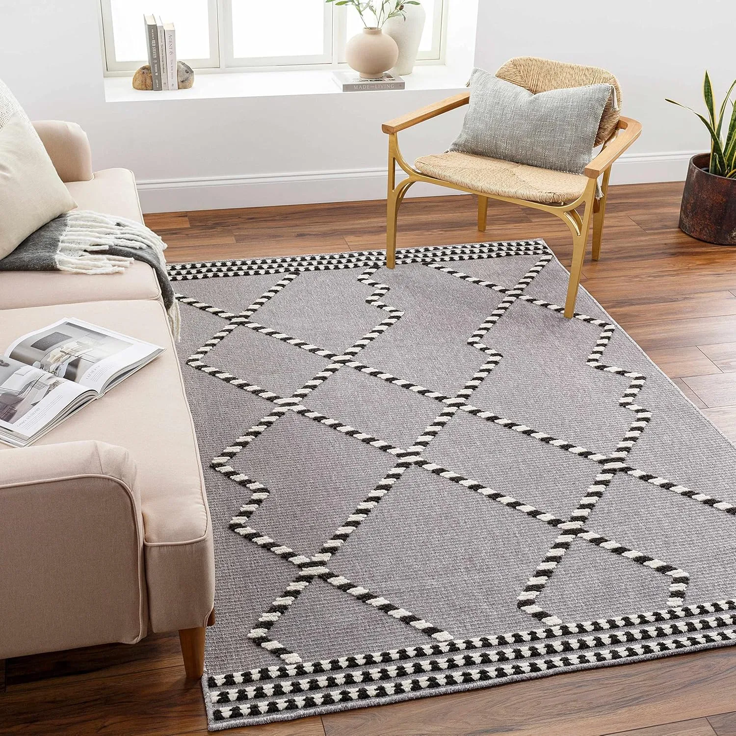 Hauteloom Rolf Living Room, Bedroom Machine Washable Area Rug - Gray, Black, Beige - 3'3" x 5'
