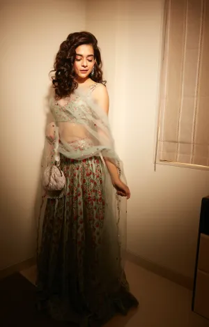 Hrutvy Clutch – Ivory White | MITHILA PALKAR