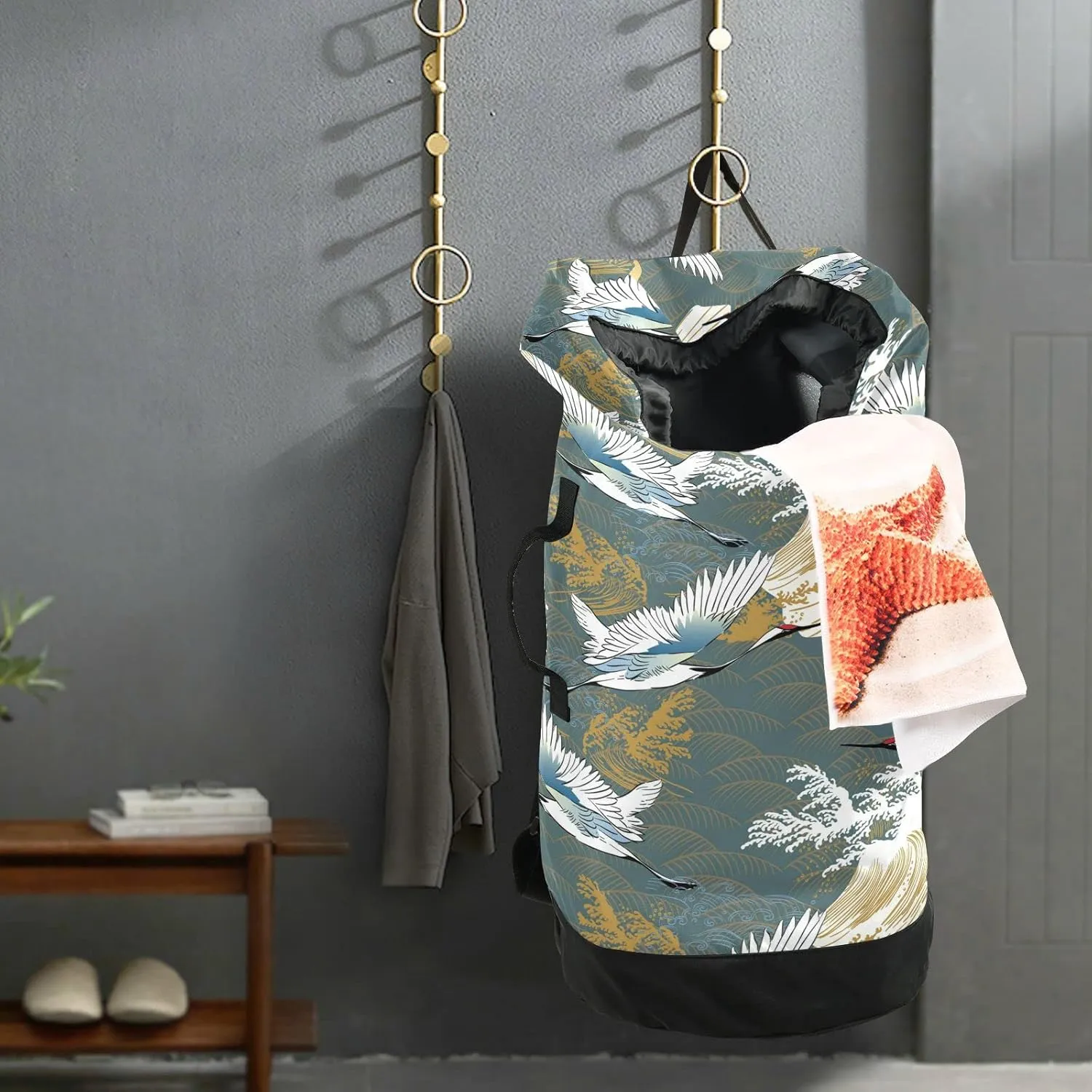 Japanese Traditional Crane Birds, Wave, Trees Asia Oriental Motifs Backpack Laundry Bag, Laundry Backpack with Shoulder Straps, Waterproof Nylon Clothes Hamper Bag for Men Women Yoga Backpack