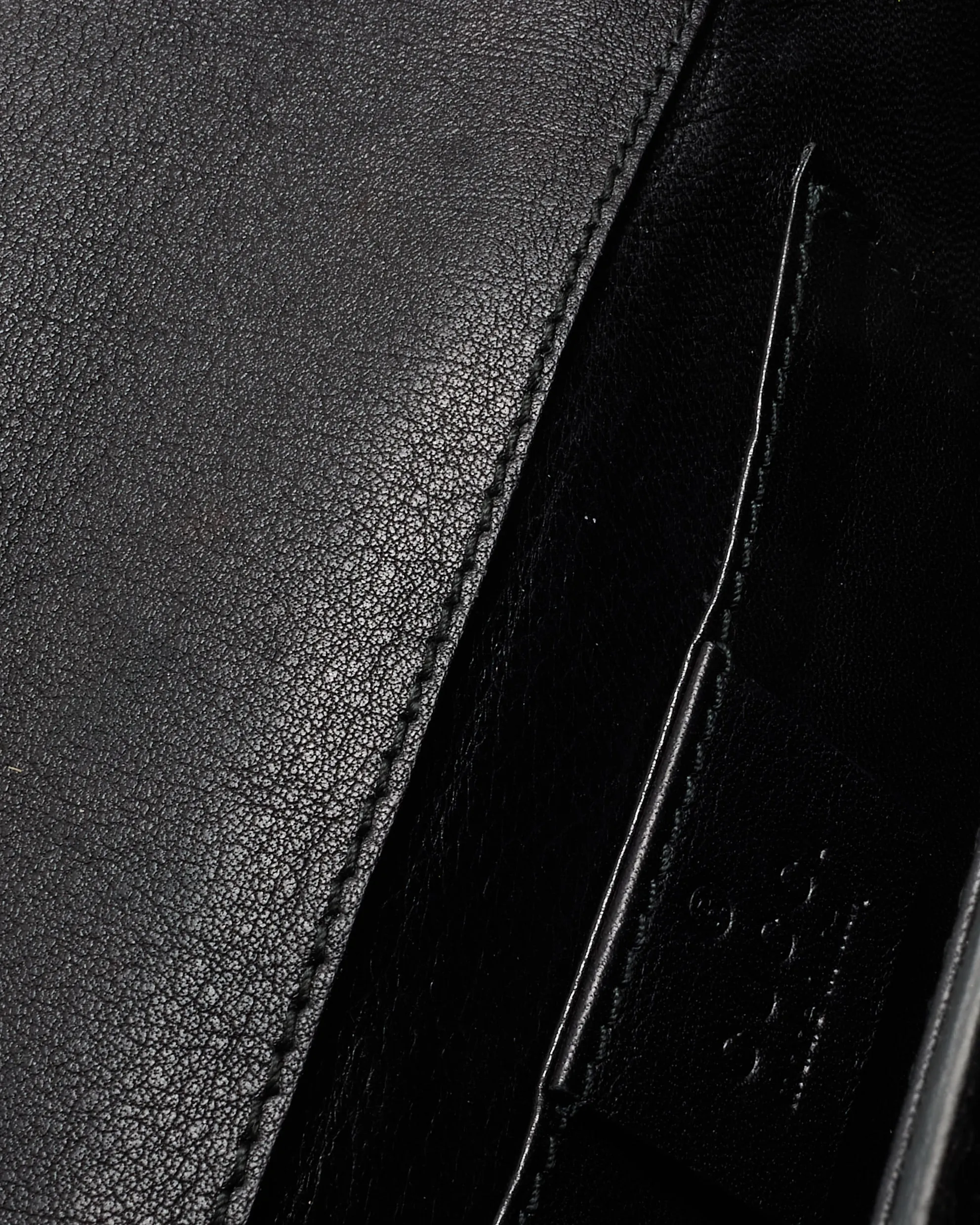 Logo SHW Convenient Clutch Closing soon Gucci Night Black Suede G Bag