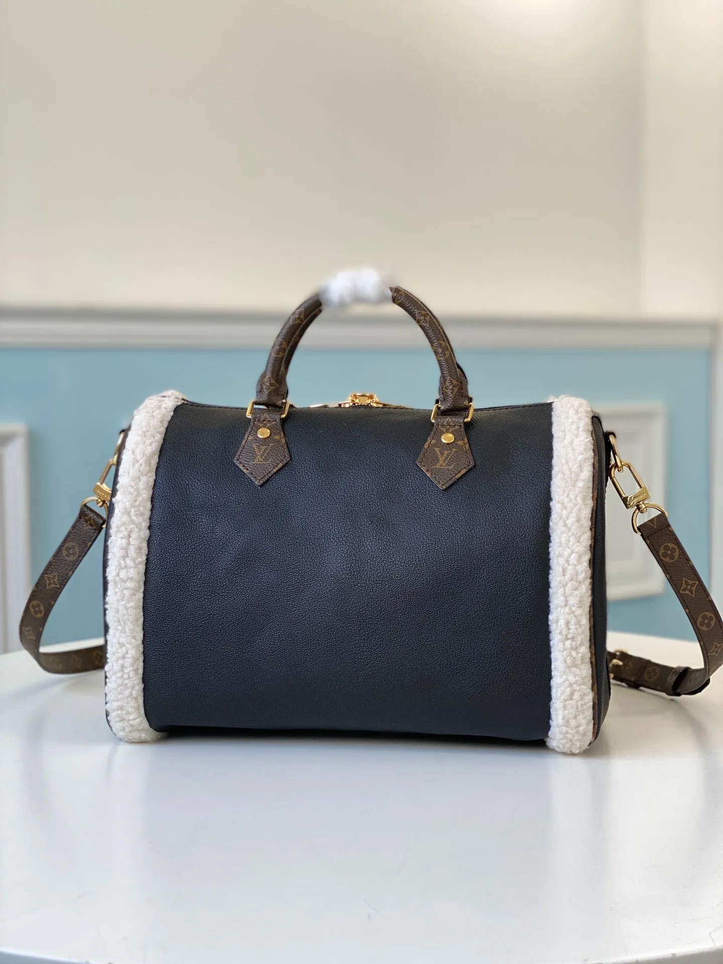 Louis Vuitton Speedy Bandouliere 30 Bag