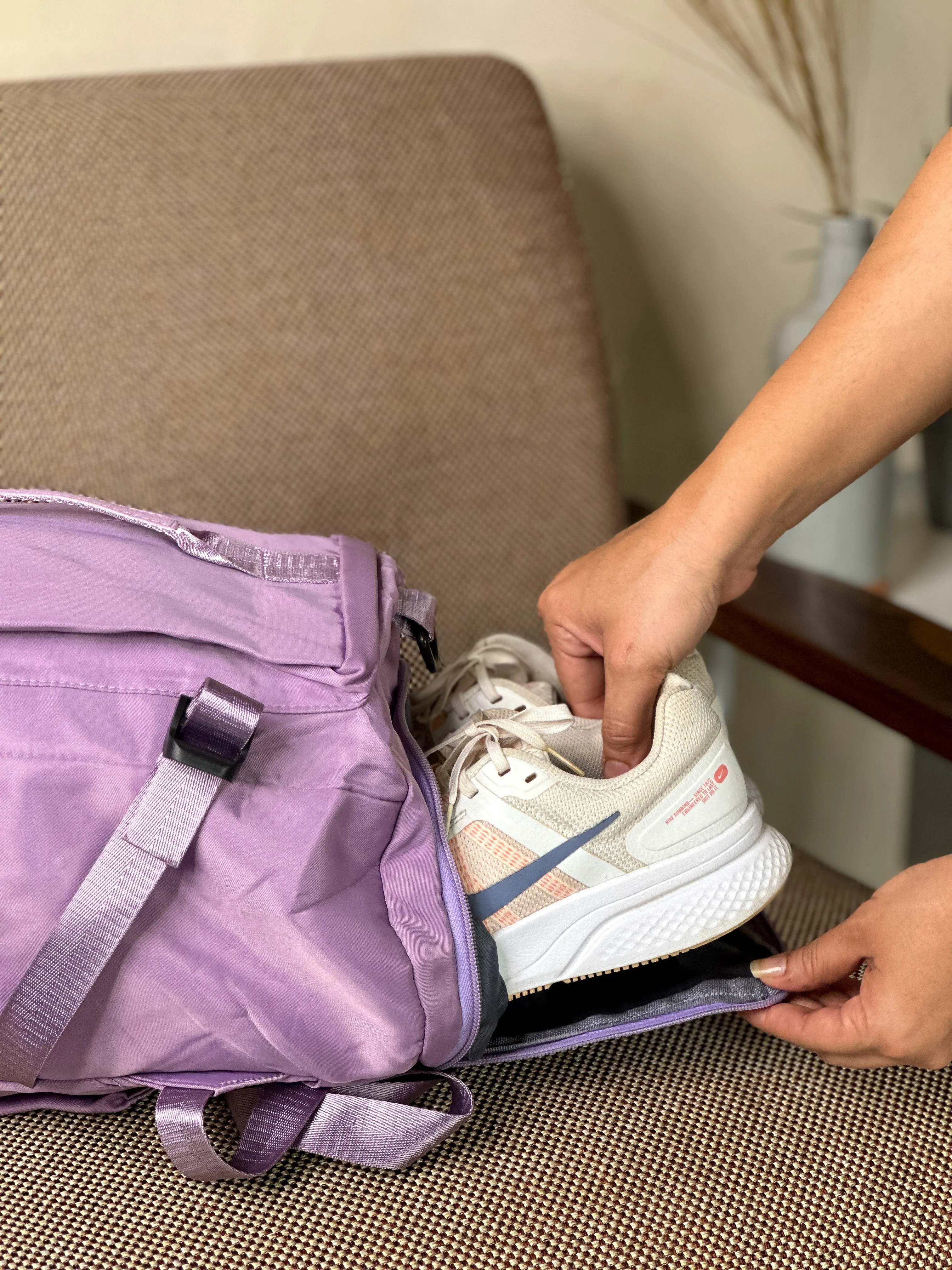 NiceG Sports Purple Cross Body Gym Bag (Unisex)