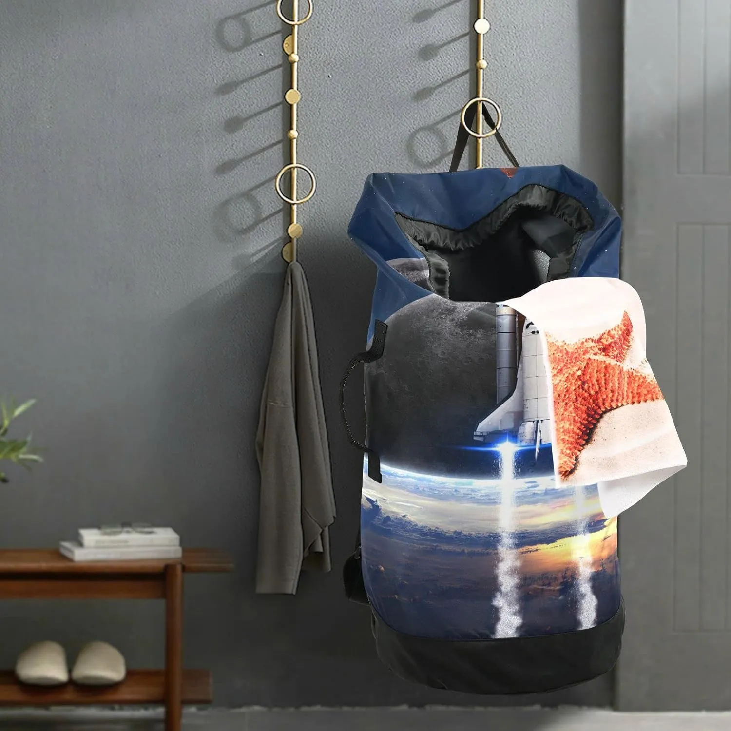 Oyihfvs Space Shuttle Taking Off on a Mission Galaxy Space Nebula Backpack Laundry Bag, Laundry Backpack with Shoulder Straps, Waterproof Nylon Clothes Hamper Bag for Men Women Yoga Backpack