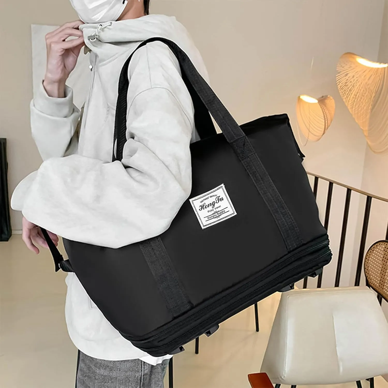 Rolling Duffle Bag with Detachable Wheels Expandable Foldable Duffle Bag for Travel Luggage bag Carry on Weekend Travel Bag (Black)