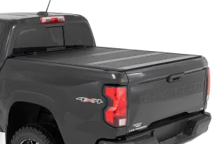 Rough Country Hard Tri-Fold Tonneau Cover for Chevy Colorado & GMC Canyon (2015-2025) - Low-Profile Aluminum Truck Bed Cover, Fits 5' Bed (61.7-62.7")