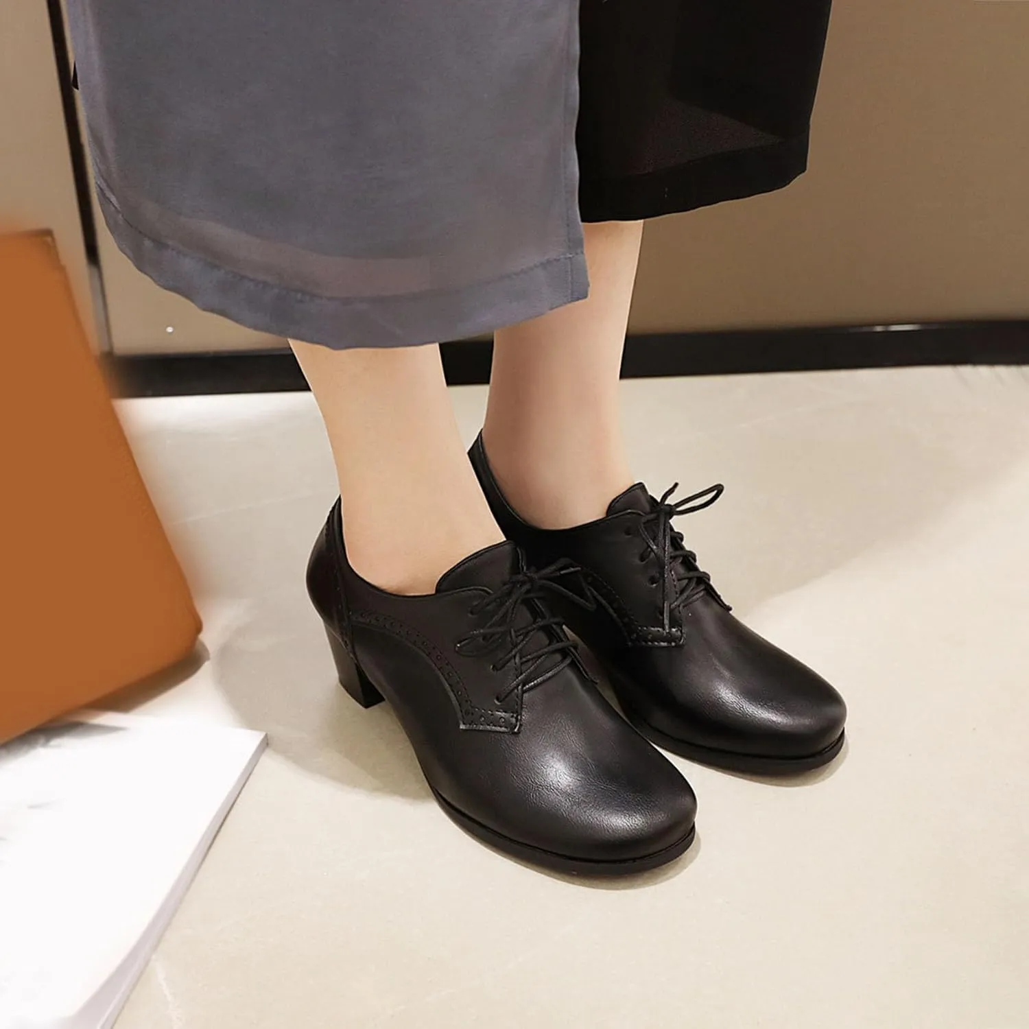 SHEMEE Women's Chunky Mid Heels Oxfords Vintage Round Square Toe Block Heeled Brogues Lace Up Work Offic Dress Shoes