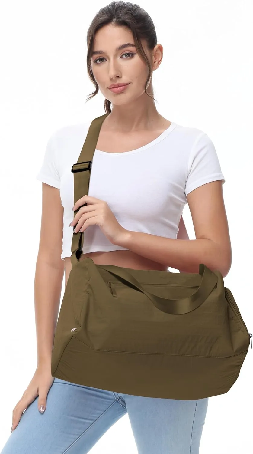 Small Gym Bag for women men, Stylish Compact Sports Bag, Small Duffle Bag Crossbody Bags for women men, Suitable For Gym Work Fitness Travel, 3 in 1 Duffle Bags