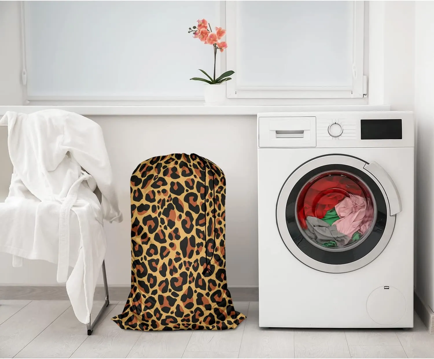 Swono Leopard Pattern Laundry Bag Large Heavy Duty Laundry Backpack with Adjustable Drawstring Closure Leopard Print Spot Animal Skin Laundry Hamper for Traveling Dirty Clothes Organizer, Safari Theme