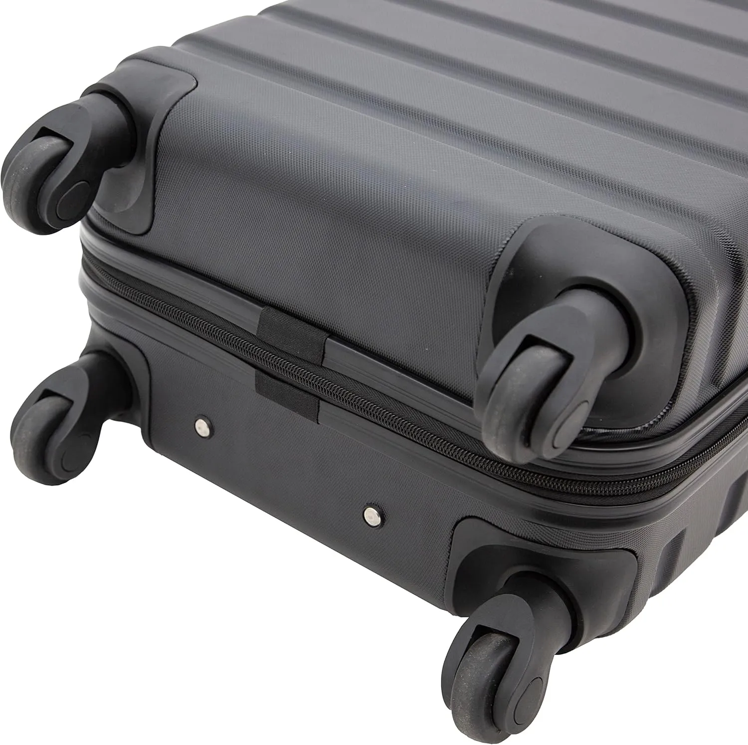 Travelers Club Harper Luggage, Black, 20-Inch Carry-On