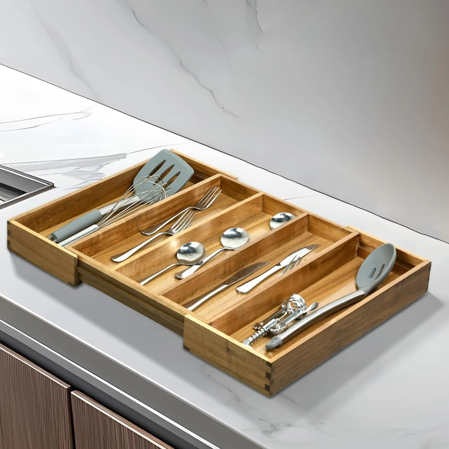 VaeFae Acacia Kitchen Silverware Organizer, Cutlery Drawer Organizer with 5 Compartments, Wooden Utensil Holder for Flatware and Cooking Tools