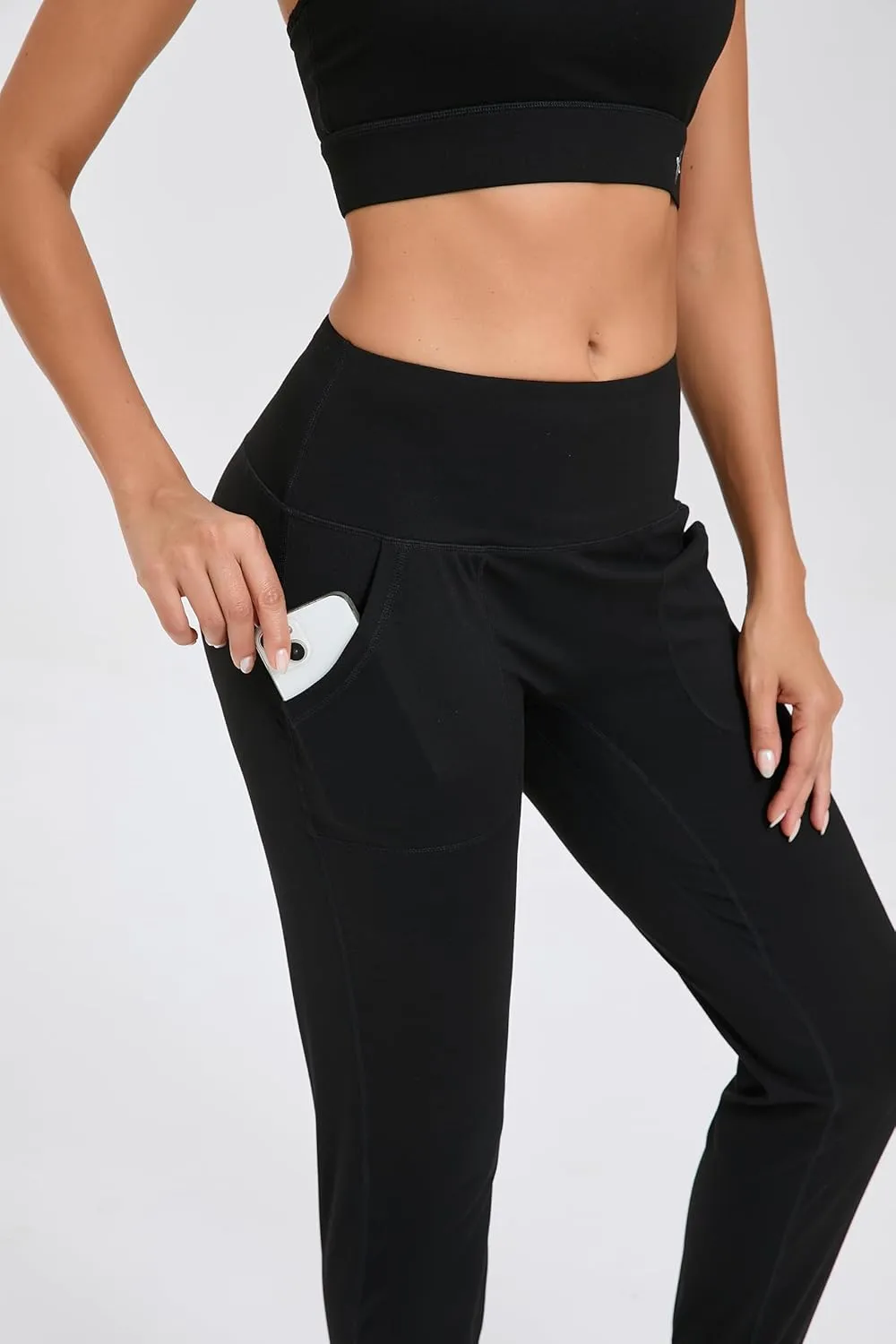 Women's Activewear Set: Capris, Joggers, Biker Shorts & Leggings – Comfortable & Versatile Sportswear for Every Workout